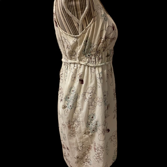 ☀️No Boundaries Summer Floral Sleeveless dress size Medium Juniors☀️ - Picture 3 of 4